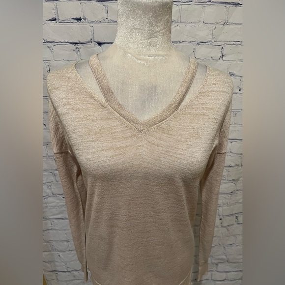 14th & Union Long Sleeve Gold Sparkle Rayon Blend Sweater Size Small - Picture 2 of 6